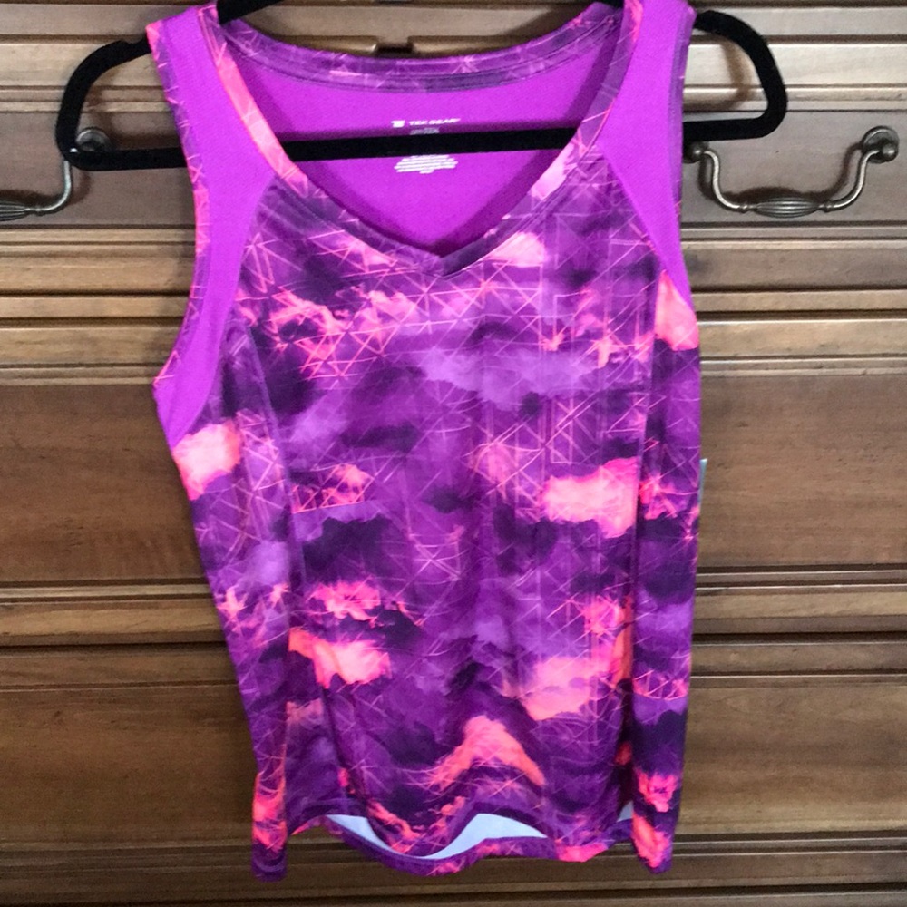 Tek gear tank top